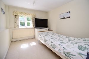 Bedroom- click for photo gallery